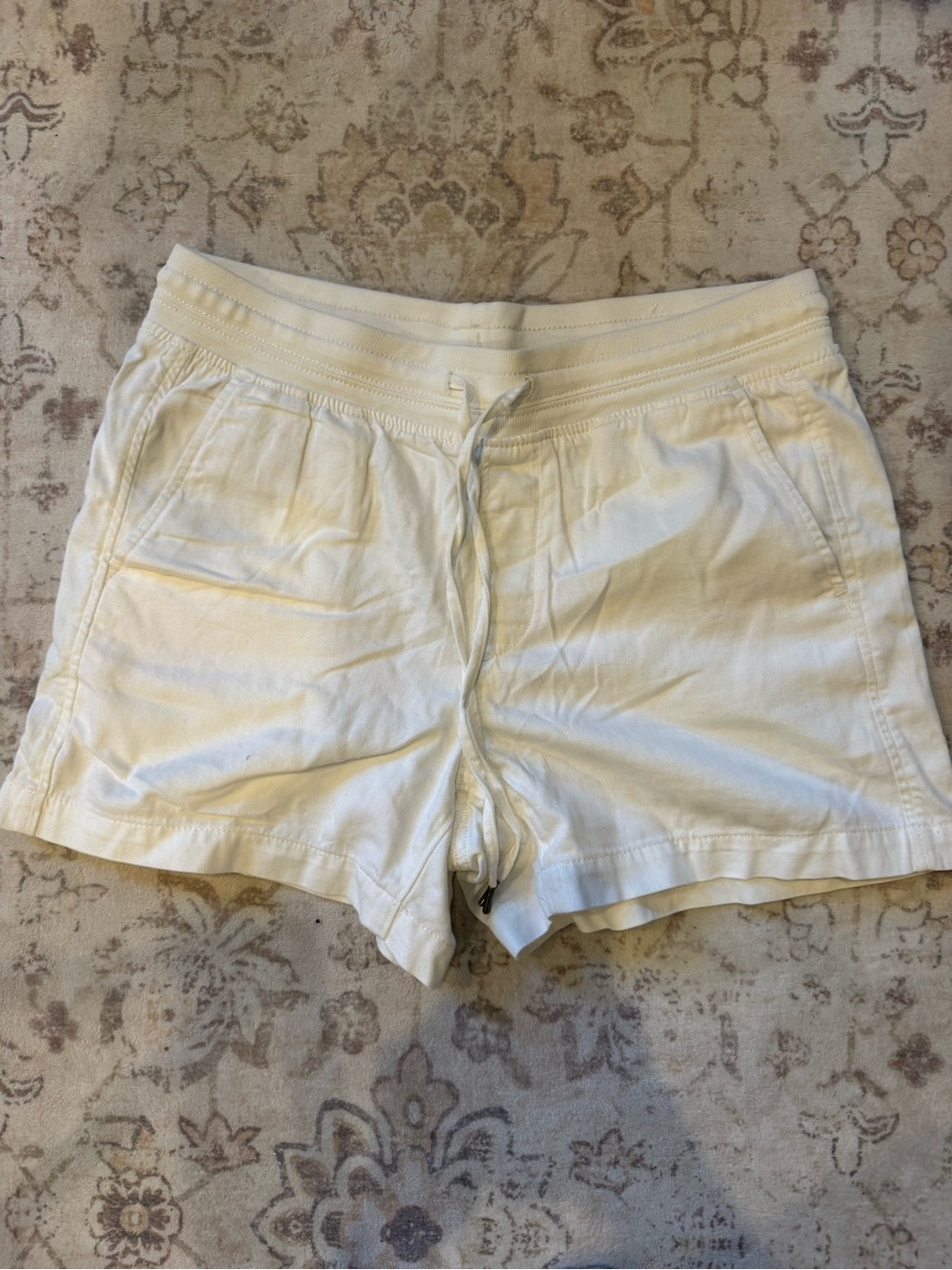 Orvis White Elastic Waist Shorts - Picture 1 of 3